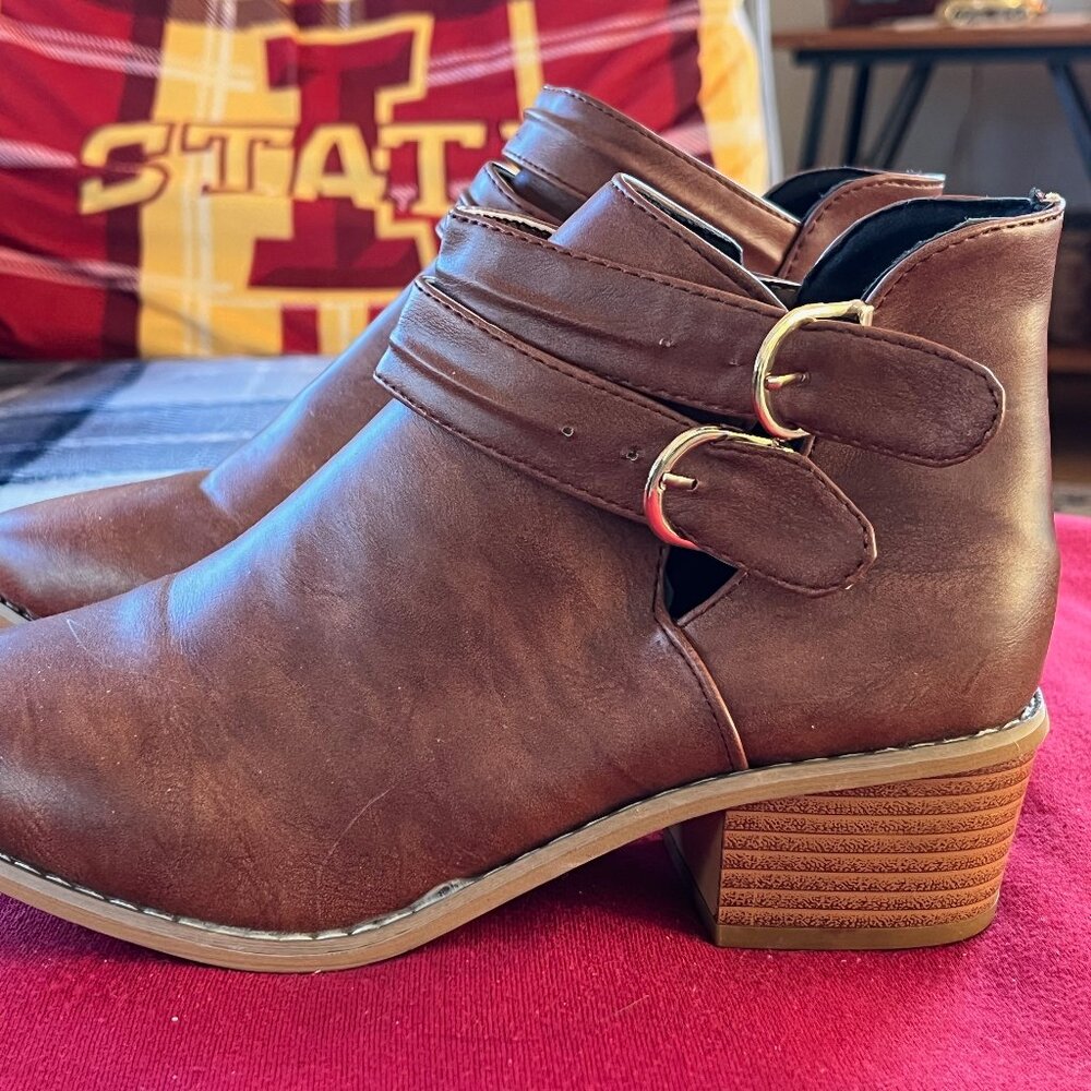Tan Ankle Boots - 37